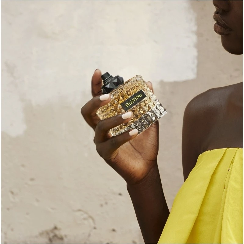 Valentino Donna Born In Roma Yellow Dream EDP 30 Ml 10 Valentino Donna Born In Roma Yellow Dream EDP 30 Ml - Billede 8